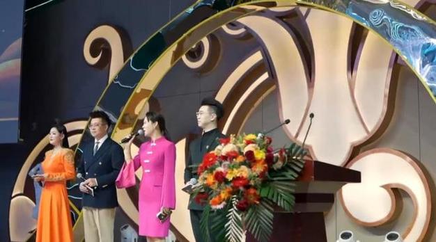 内蒙古婚庆礼仪行业协会2024 年度盛典在呼和浩特盛大启航